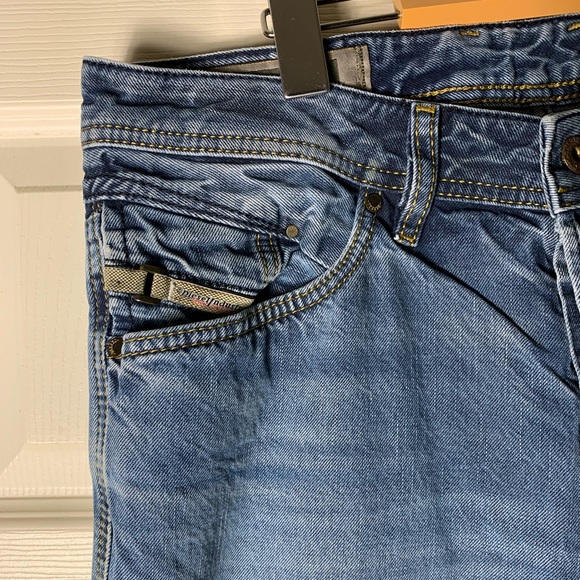 Diesel | Men’s Belther Regular Slim Tapered Jeans - 31W x 32L - Picture 2 of 11